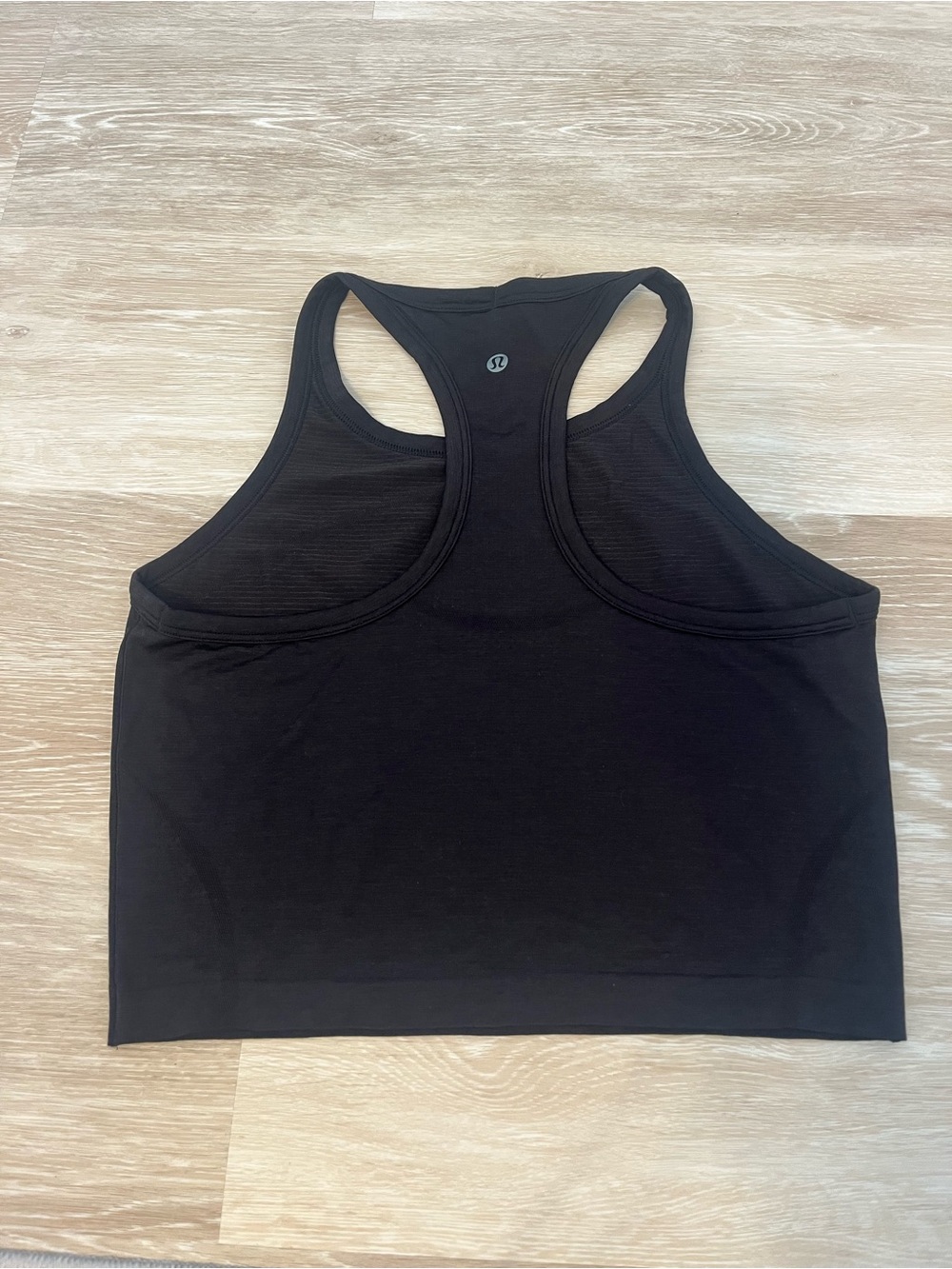 Lululemon Swiftly Tech Cropped Racerback, Size 10